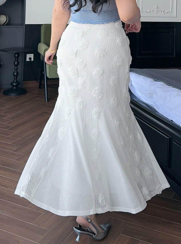 Flower Detailing Skirt