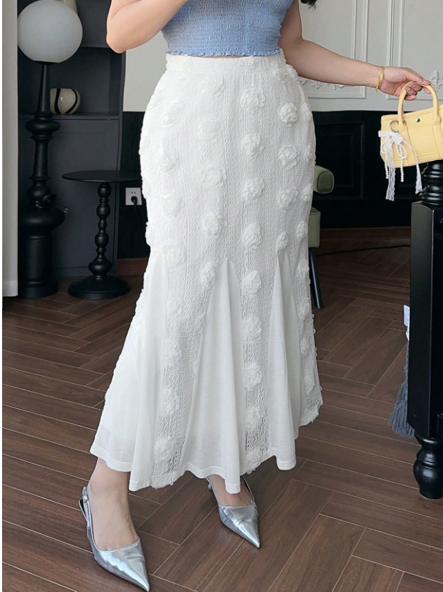 Flower Detailing Skirt
