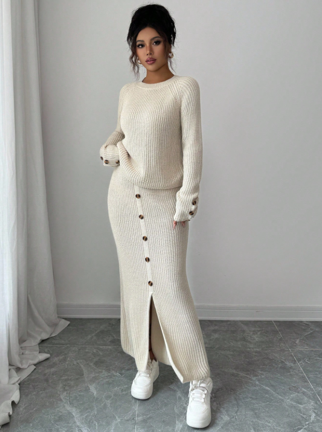 Off White Knit Fit
