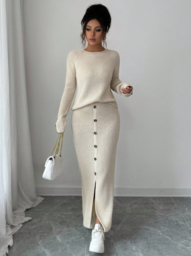 Off White Knit Fit