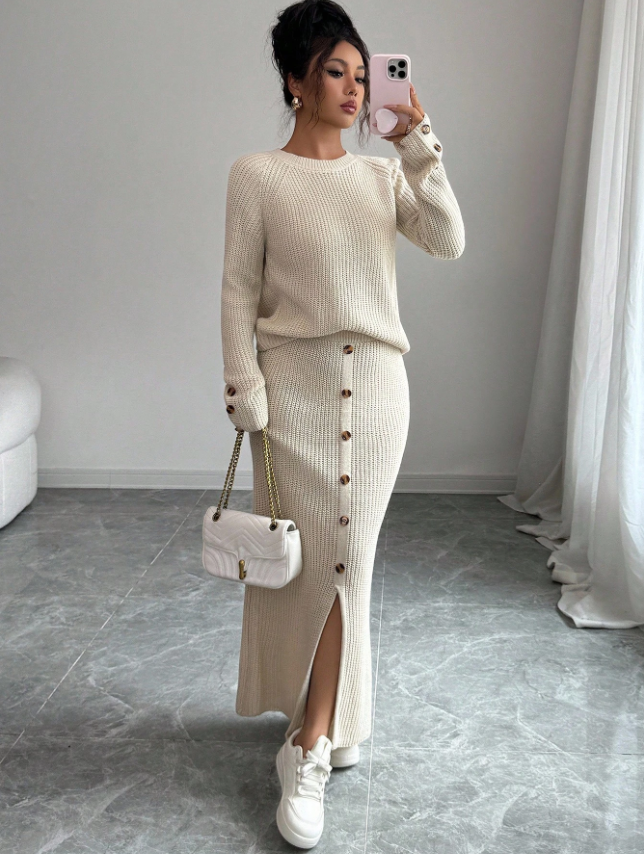 Off White Knit Fit