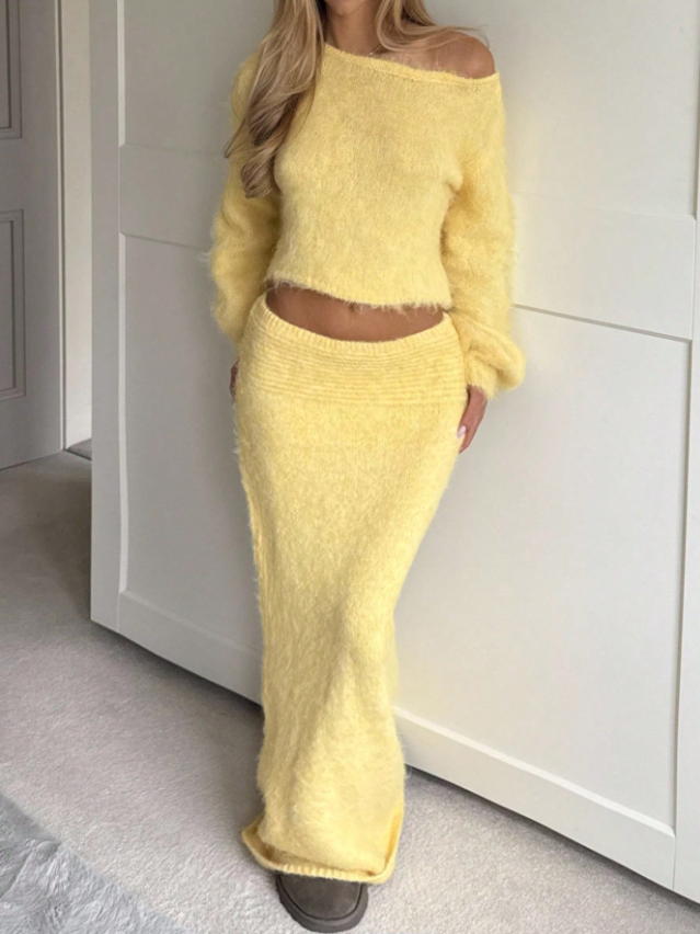Totally Yellow OOTD