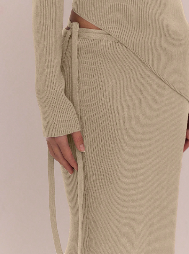 Expertly Designed Knitted Suit