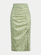 Pleasantly Floral Midi Skirt (Plus Size)