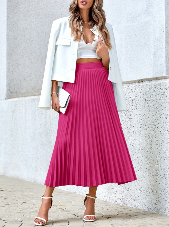 Sophistication via Colorful Pleats