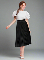 Sophistication via Colorful Pleats