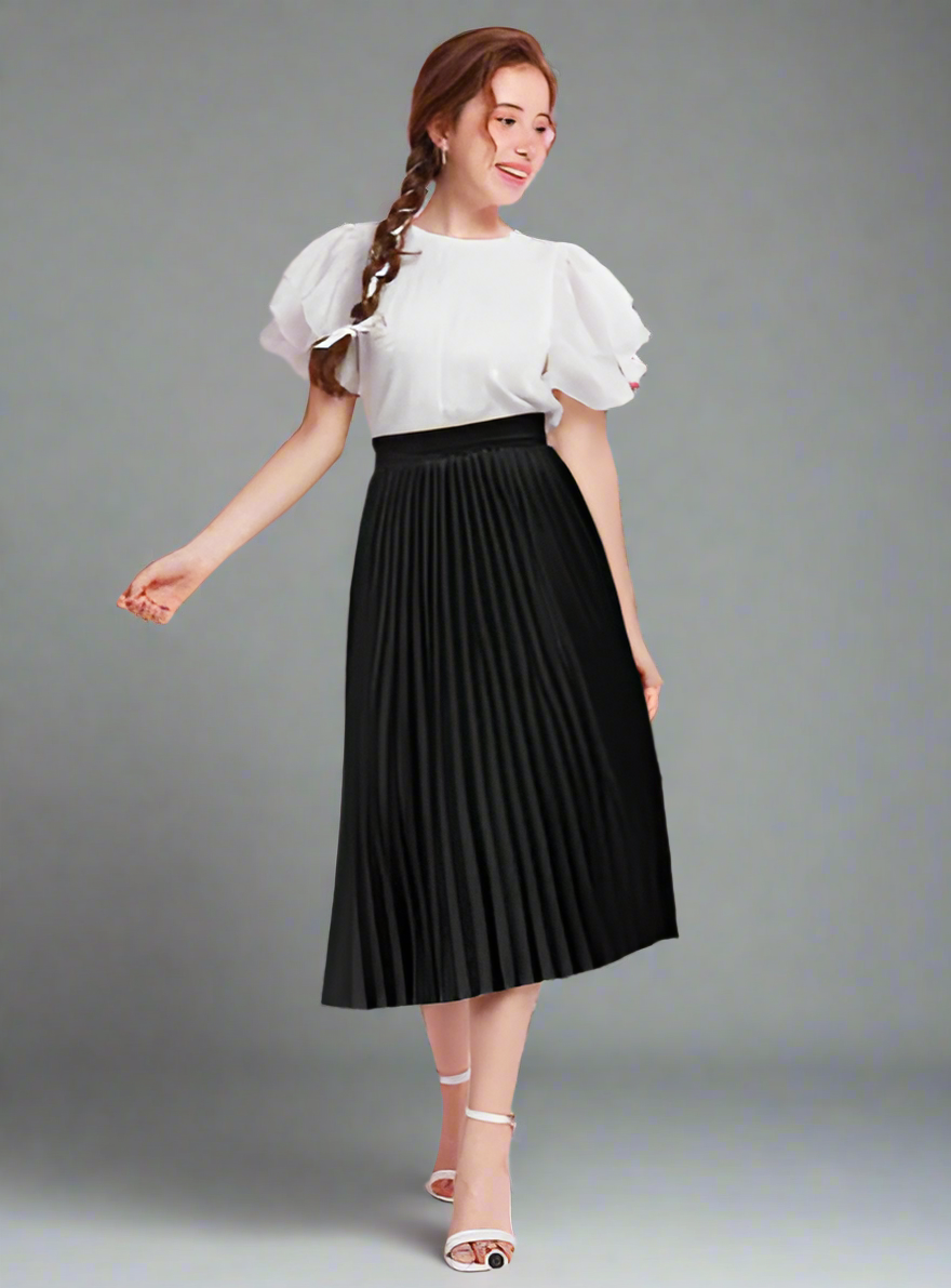 Sophistication via Colorful Pleats