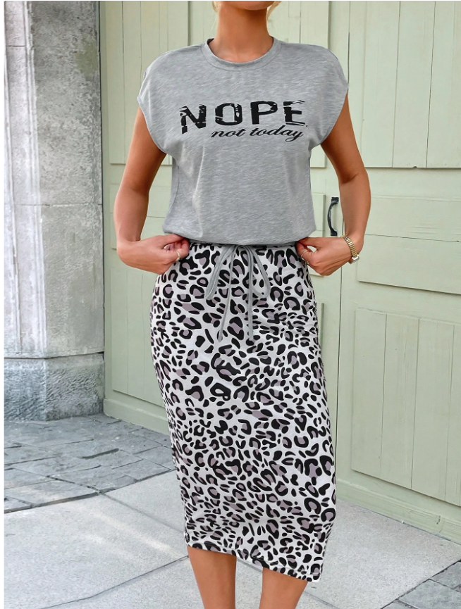 Graphic Tee and Skirt with Prints