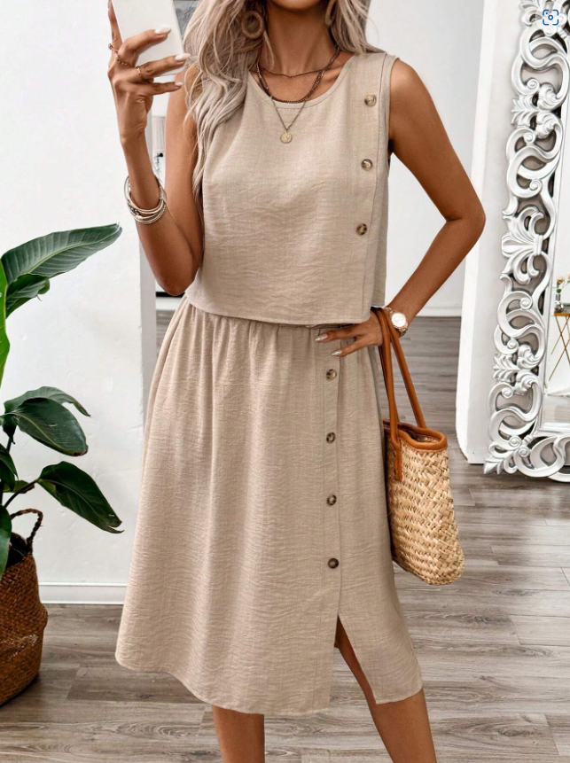 Buttoned Designed Top and Flowy Skirt