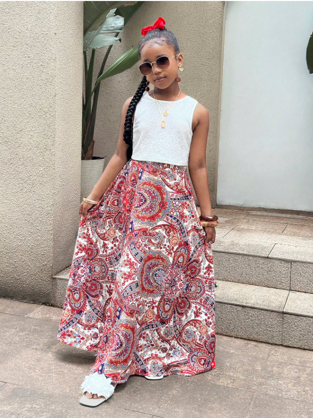 Floral Skirt & Sleeveless Top OOTD
