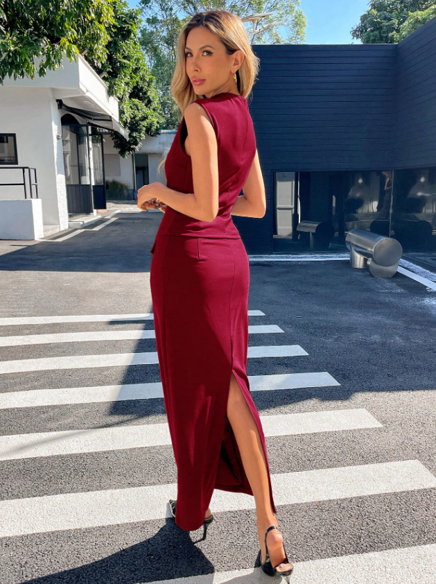 Pro Sleek Skirt Suit