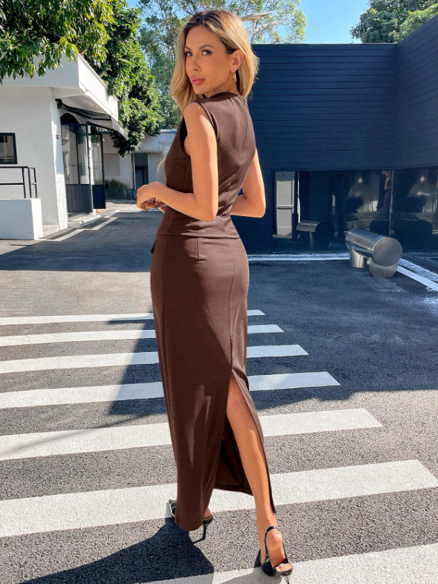 Pro Sleek Skirt Suit