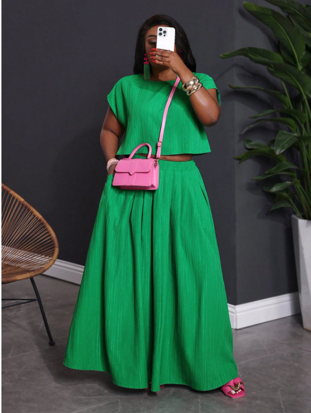 Textured Top and Skirt PLUS