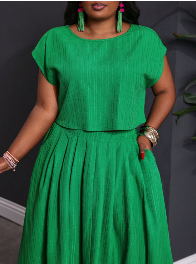 Textured Top and Skirt PLUS
