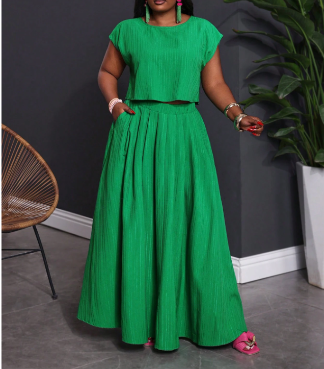 Textured Top and Skirt PLUS