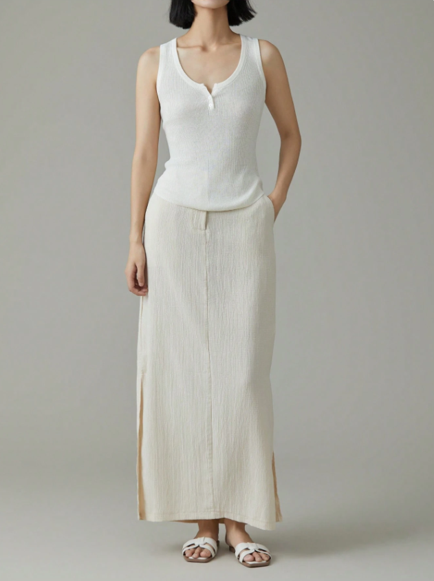Slimming and Sleek Skirt
