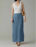 Slimming and Sleek Skirt