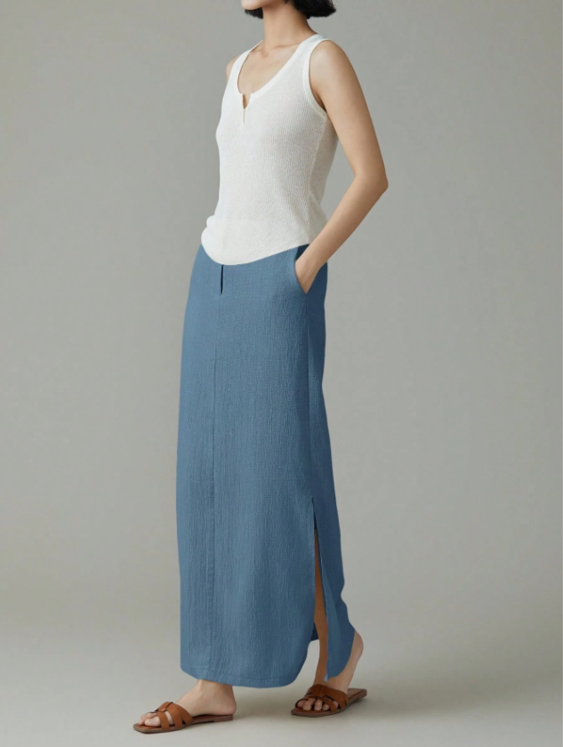 Slimming and Sleek Skirt