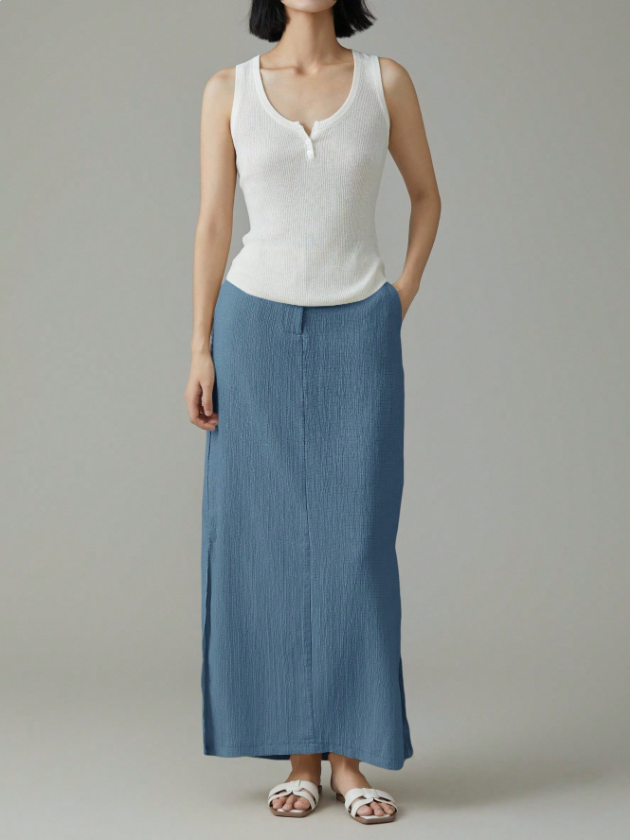 Slimming and Sleek Skirt