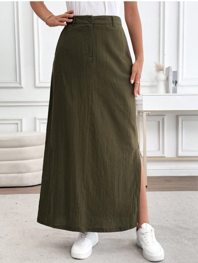 Slimming and Sleek Skirt