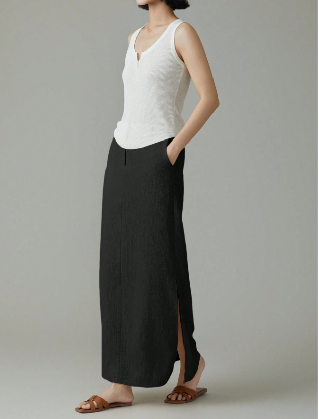 Slimming and Sleek Skirt