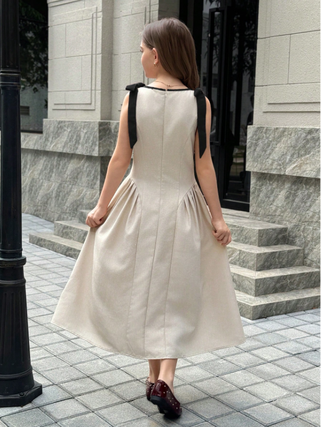 Girly Bow Dress