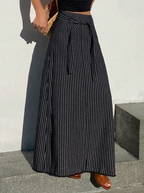 Slimming Contrast Skirt