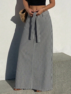Slimming Contrast Skirt