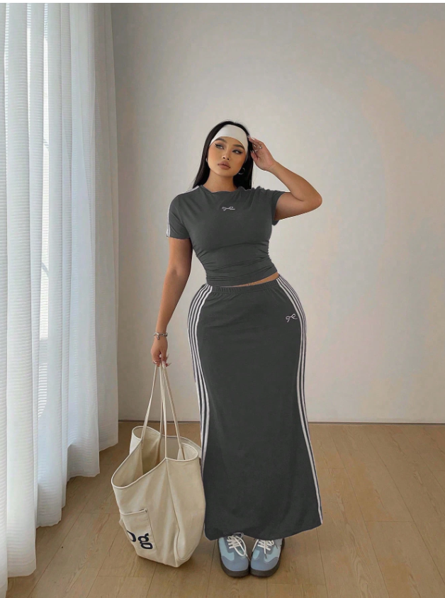 Sporty 2pc Jersey PLUS