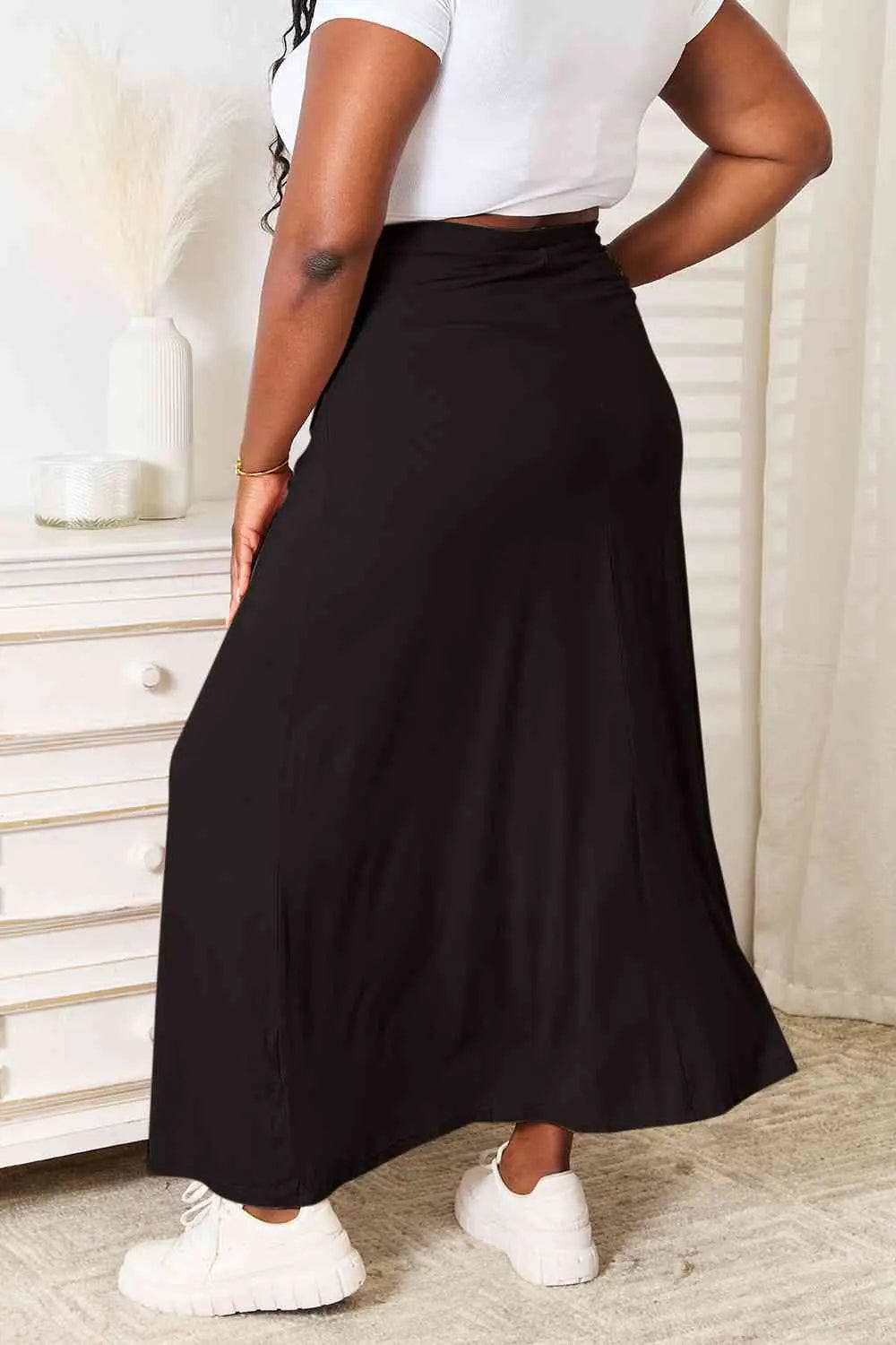 Basic Soft Maxi Skirt